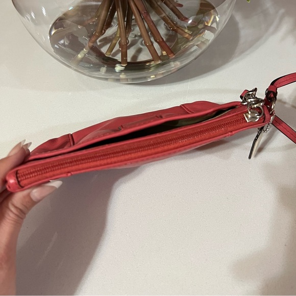Coach Soho Geranium-Pink Leather Wristlet Wallet Mini Clutch Bag - Picture 5 of 10